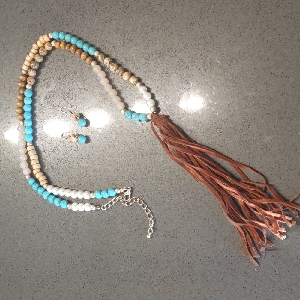 Leather tassel necklace & earrings set